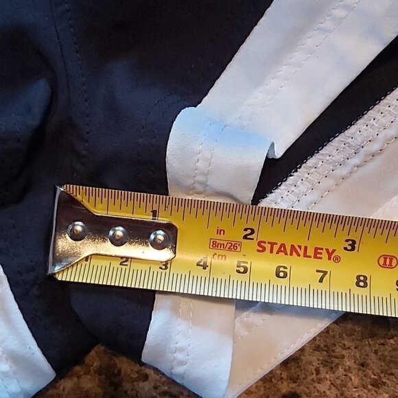 GIRLS 100% Polyester UA Black Sprint Shorts With White Trim - Size Small - Picture 5 of 6